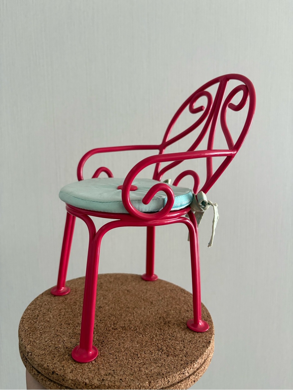 American Girl Pink Metal Doll Chair w/ Blue Seat Cushion CGD22 2015